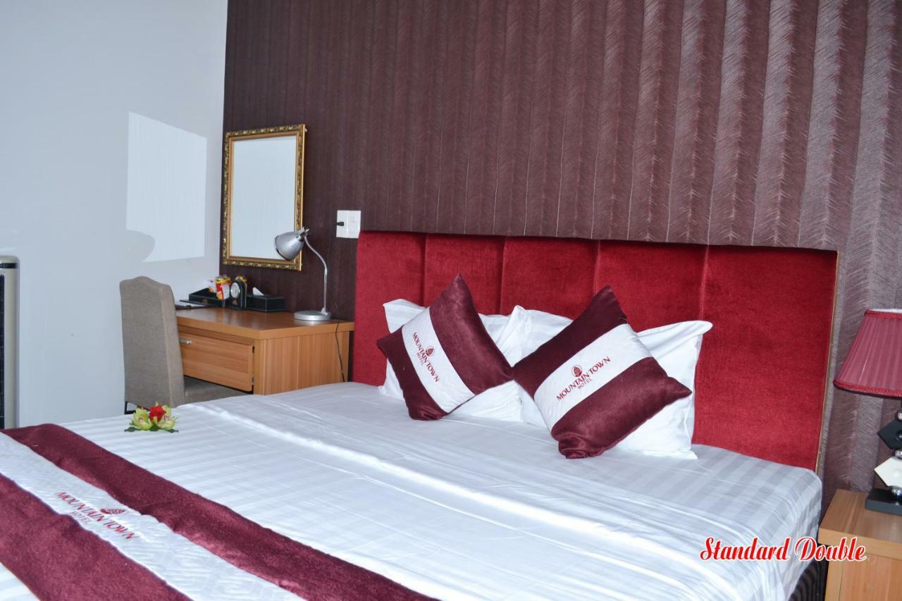 Mountain Town Hotel Đà Lạt Extérieur photo
